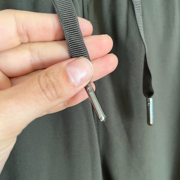 Lululemon Keep Moving Crop Pant Dark Olive 8 - Picture 7 of 12